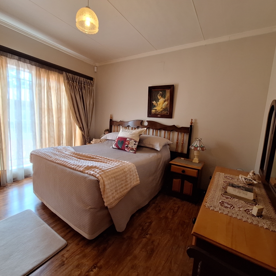 5 Bedroom Property for Sale in Villiers Free State